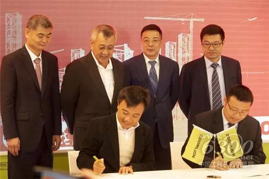新加坡企業批量采購中聯重科大型塔機