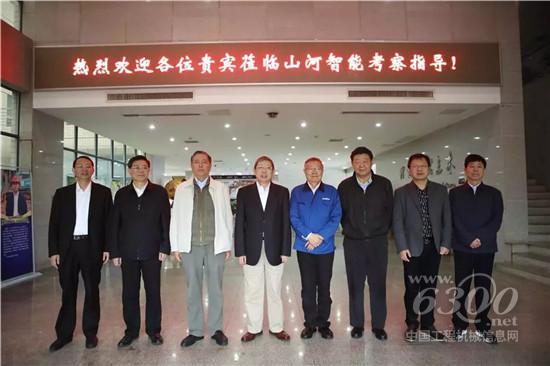 全國政協常委楊雄一行調研山河智能