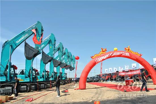 山河智能混合動力挖掘機“年中大賣”