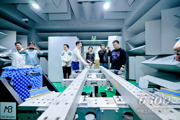 TüV萊茵大中華區交通服務銷售總經理李衛英致辭