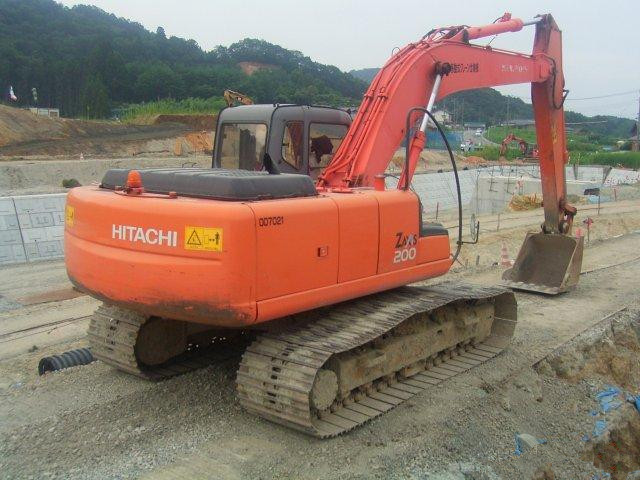日立ZX200-3挖掘機