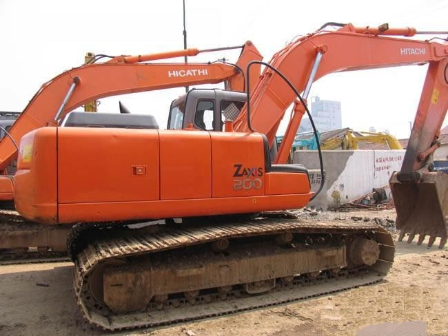 日立ZX200-3挖掘機