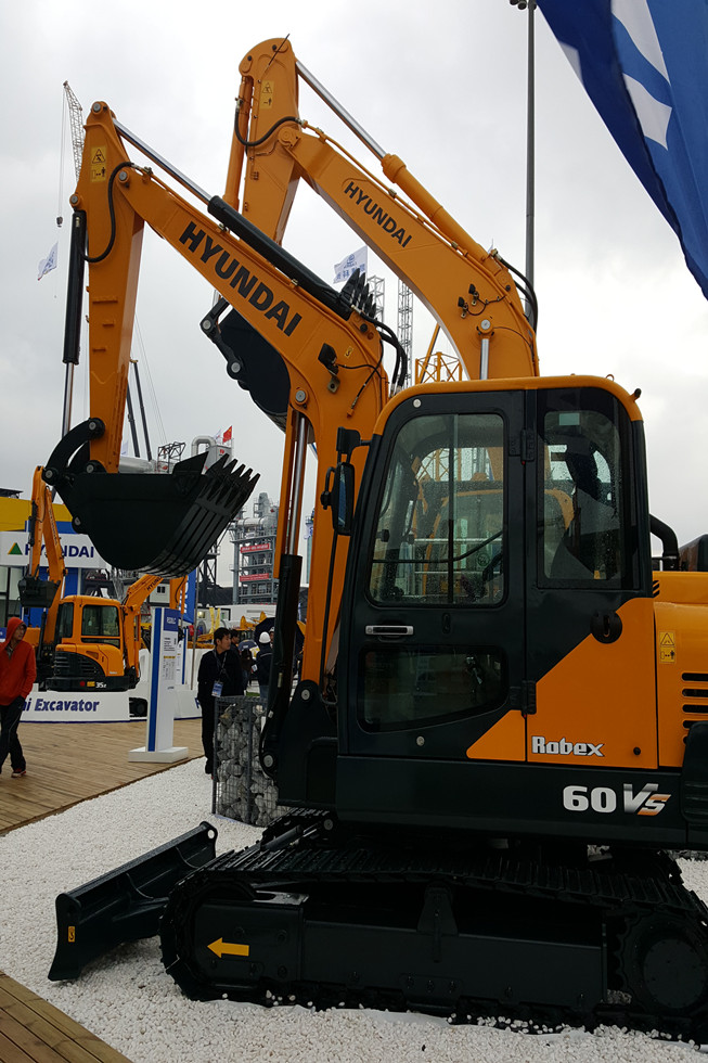 Bauma China 2016——韓國現代重工集團展臺風采