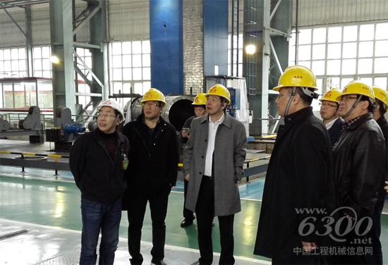 國機重工總經理王偉炎率隊赴二重交流學習