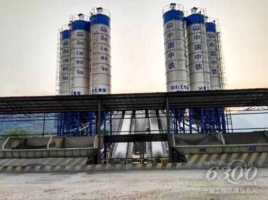 中老鐵路項目  徐工HZS180K混凝土攪拌站