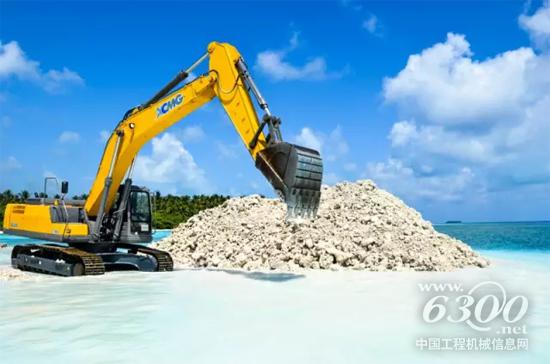 馬爾代夫 維拉島海濱浴場項目  徐工XE335C挖掘機