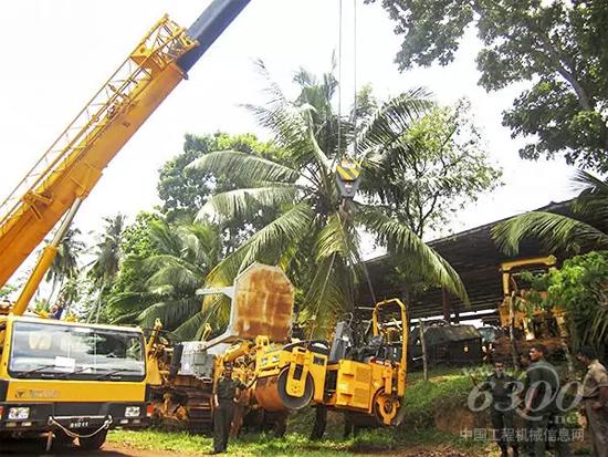 斯里蘭卡 軍方起重機吊裝培訓    徐工QY50K汽車起重機