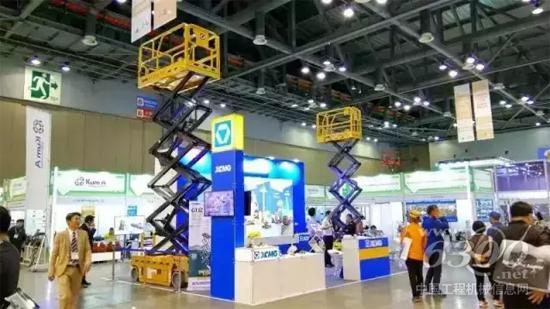 2017韓國國際工程機械展會上的徐工展區