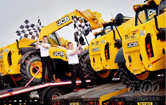 JCB Loadall助力2017年 F1英國大獎賽