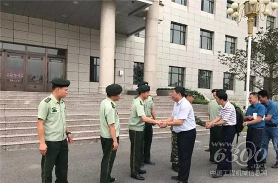 廈工到武警交通第九支隊慰問座談，譜寫技術升級新篇章 