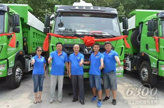 深得用戶青睞，徐工數百臺新型城市環保渣土車陸續交付！