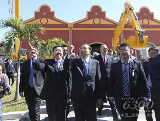李克強總理贊揚徐工：你們在巴西干得很好！