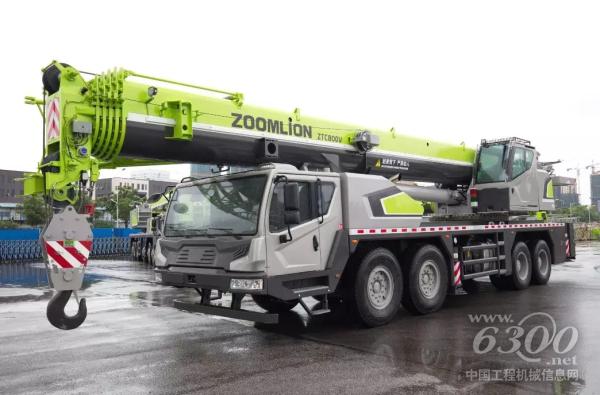 中聯重科80噸6節臂汽車起重機ZTC800V653