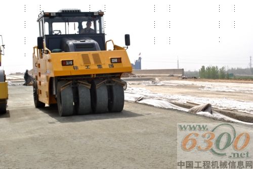 徐工 路面機械