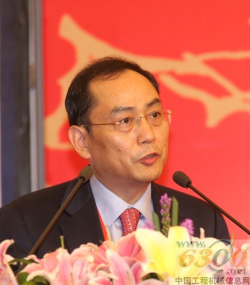 中聯 詹純新