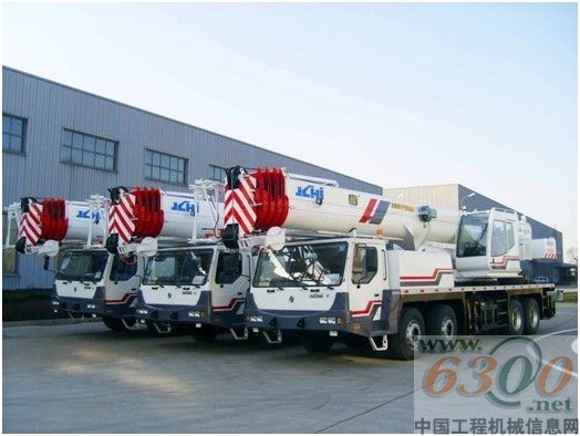 京城重工 汽車起重機 發車儀式