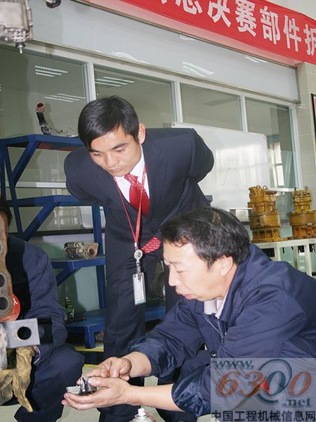 三一服務技術運動會發動機拆裝考試現場