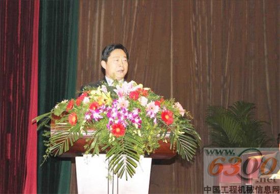 山重建機榮獲“功勛企業”等四個獎項