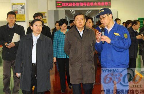 國家科技部原部長徐冠華一行調研山推