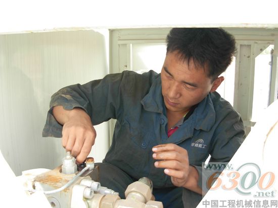 宇通重工,售后服務