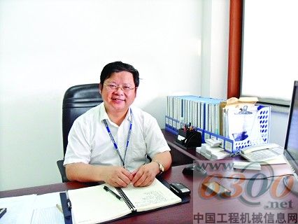 中聯,履帶起重機