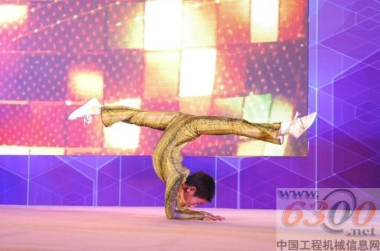 中聯工起,服務