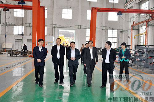 中國機械工業集團有關領導赴詹陽動力考察